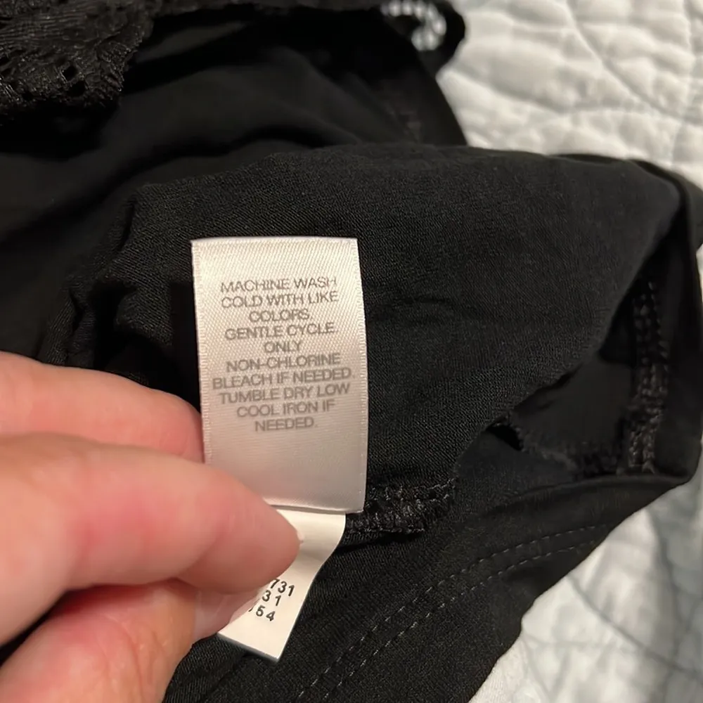 J. Jill Wearever Collection XL lace 3/4 sleeves black scoop neck blouse Layered - Image 4