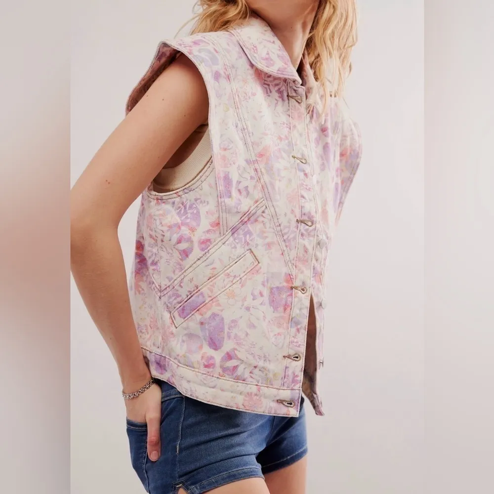 #48 NWT Free People X Driftwood Shane x Sweet Romeo Vest in White Pink Size L - Image 2