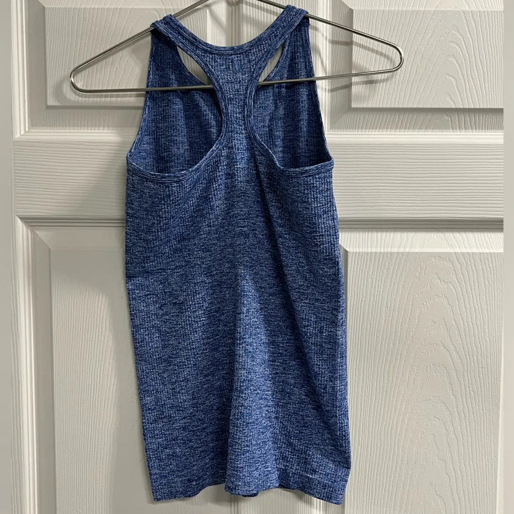 Athleta Blue Racer Back Athletic Tank Top - Small - VGUC - Image 2