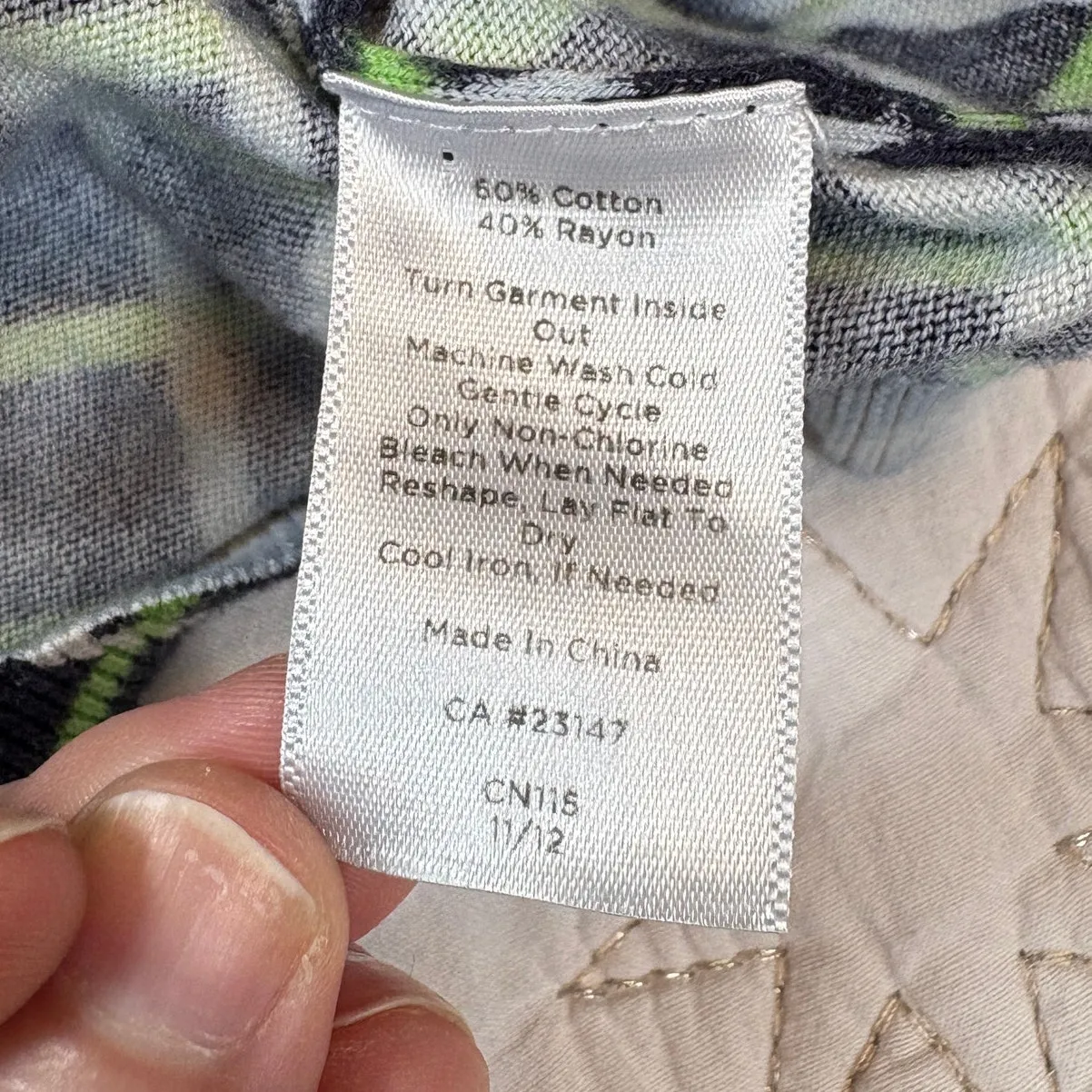 Talbots Diamond Plaid Diagonal Lines Button Down Cardigan Size LP - Image 5