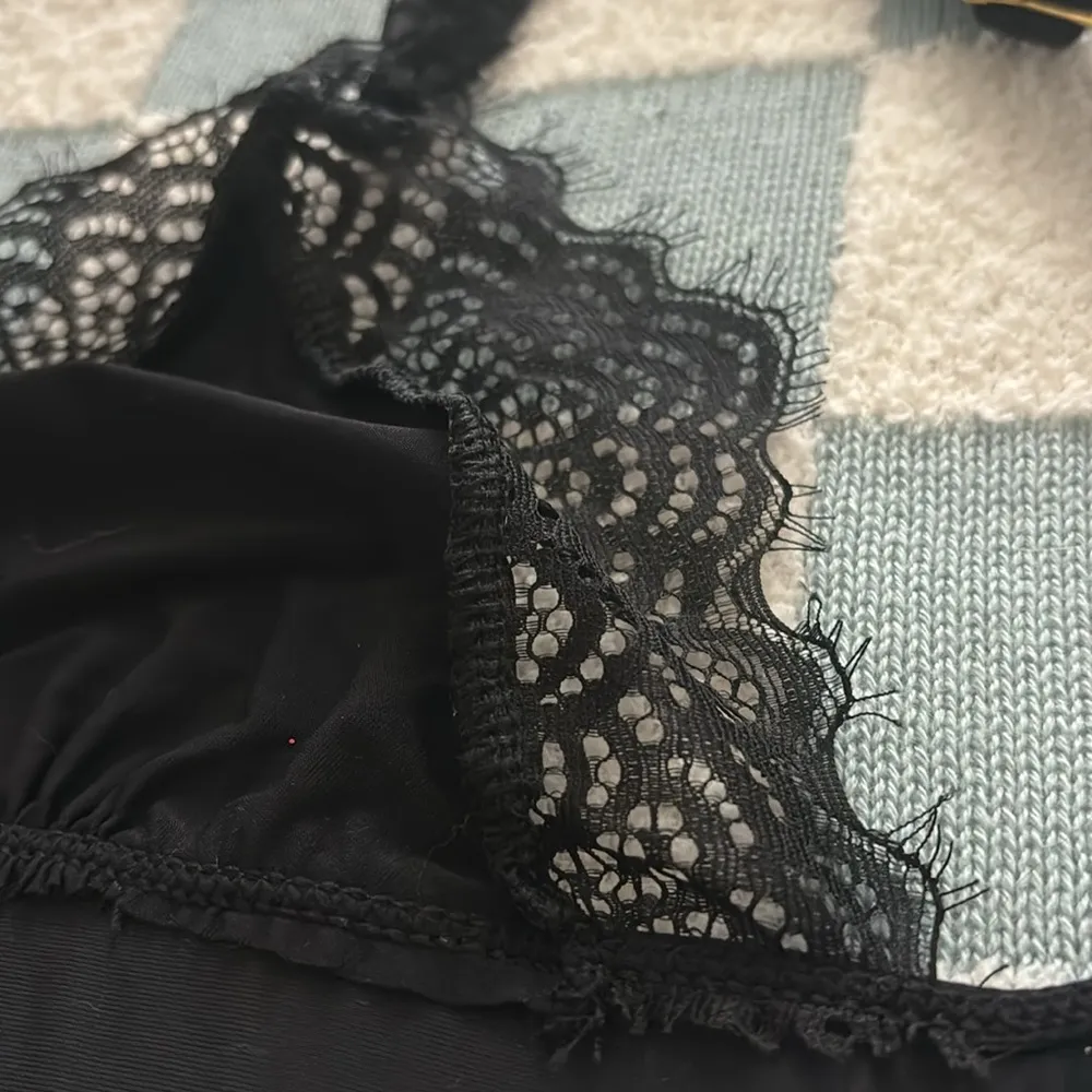 NWT BootayBag Black Lace Bralette - Image 7