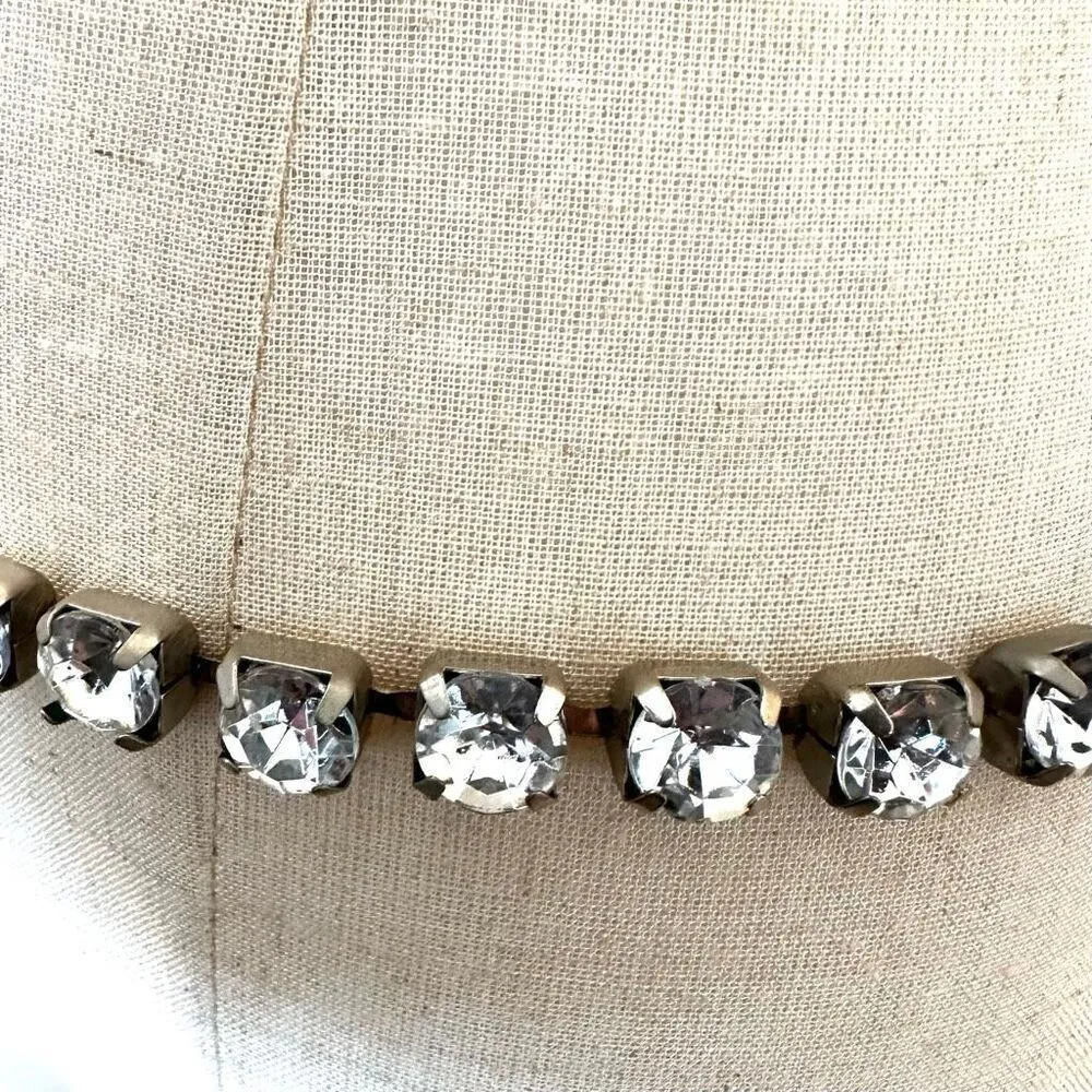 Silver tone rhinestone hip belt - Image 3