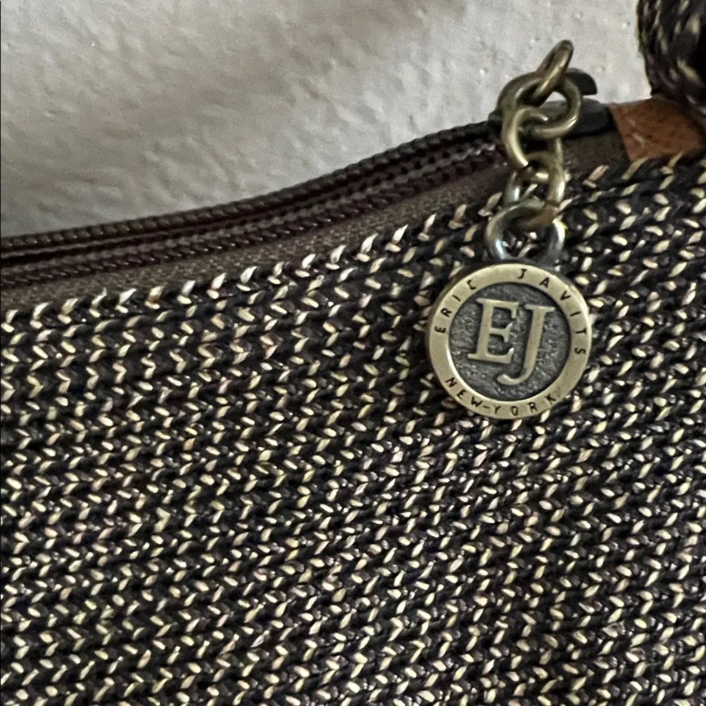 Eric Javits Squishee Handbag Like New Fall Wear! Black - Image 3