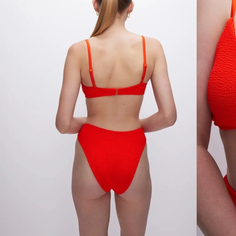 Nwt good American ALWAYS FITS TWIST BIKINI TOP - Image 2