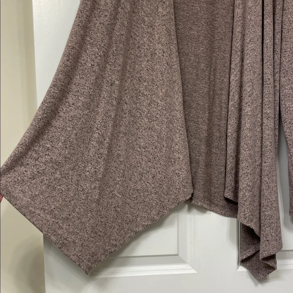NWOT Charming Charlie Taupe Open Front Cardigan - Image 4