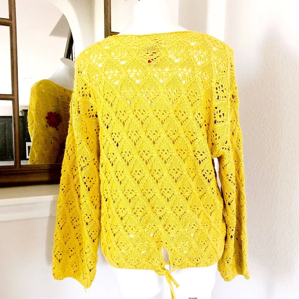 V. Christina Crochet Knit Sweater Floral Dijon Yellow Size S NWT $134.00 - Image 4