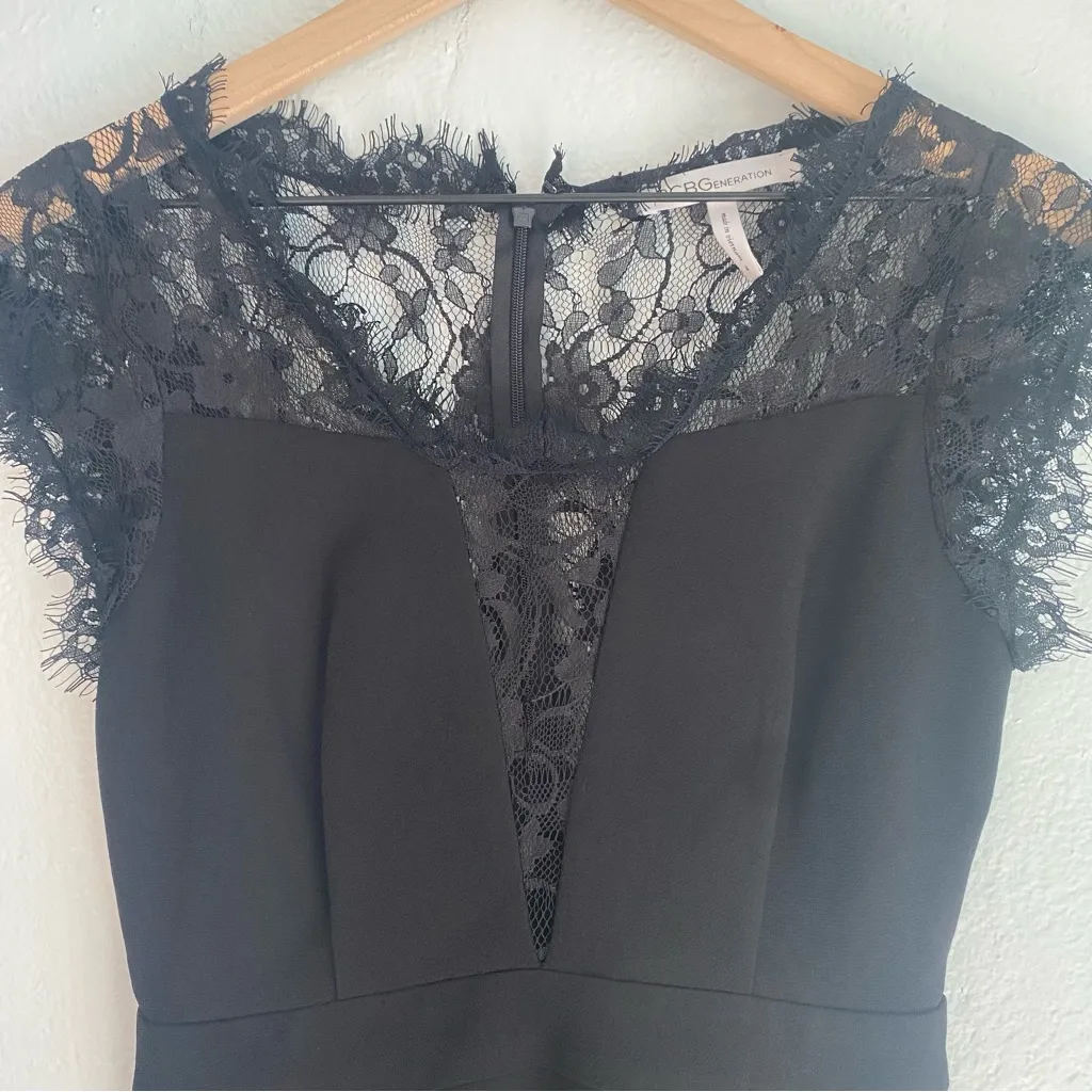 BCBGeneration Black Sheath Mini Dress Scoop Neck Cap Sleeve - Image 2