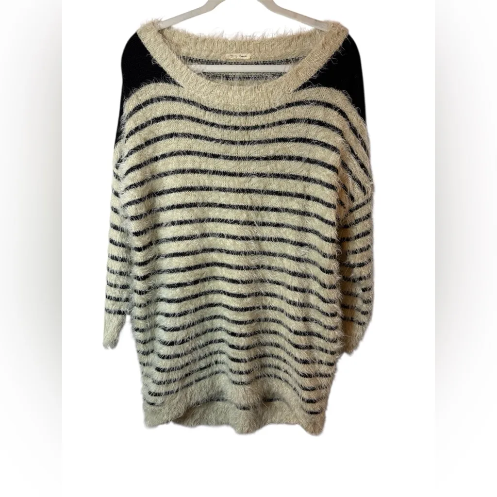 HONEY PUNCH Knits fuzzy 3/4 Sleeve Pullover - Image 2