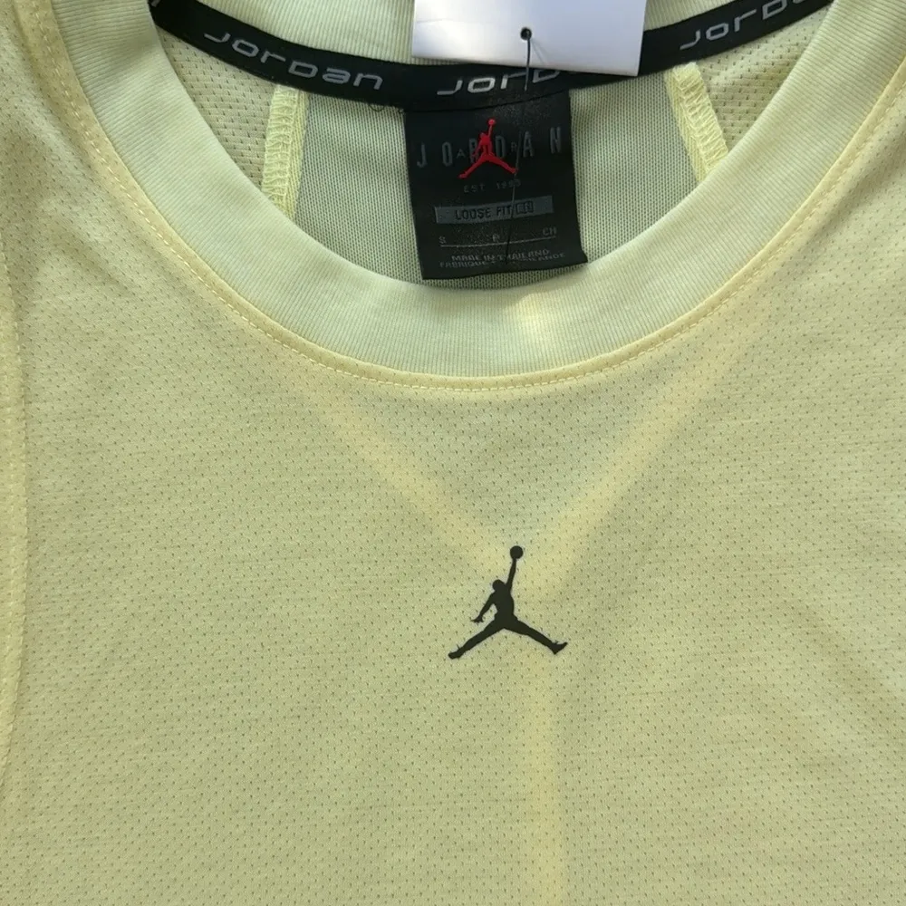 Nike Jordan Diamond Tank Top Yellow Small - Image 4