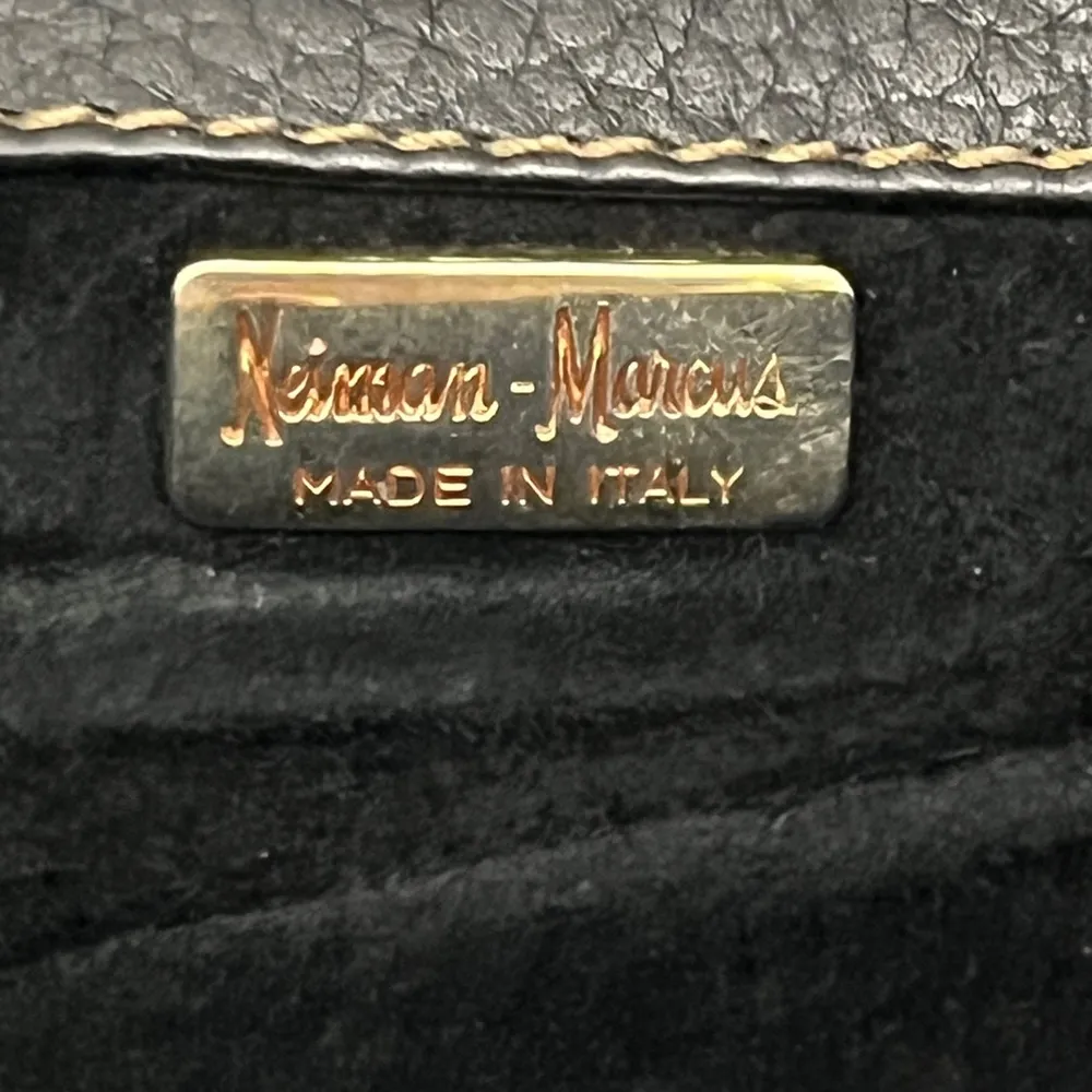 Vintage Neiman Marcus Italian Leather Crossbody Clutch Made In Italy - Image 3