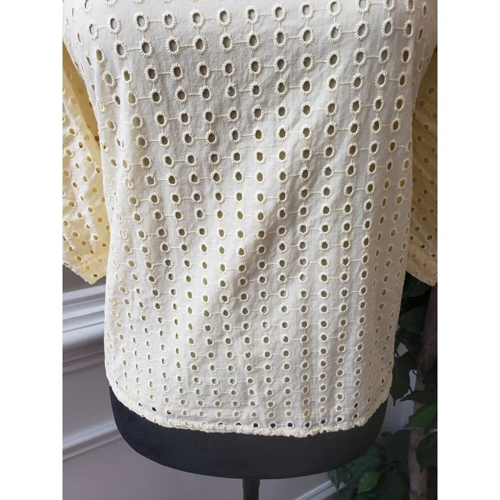 A New Day Blouse Top Women's Size XS Beige Crochet Pleated 3/4 Sleeve Crew Neck - Image 8