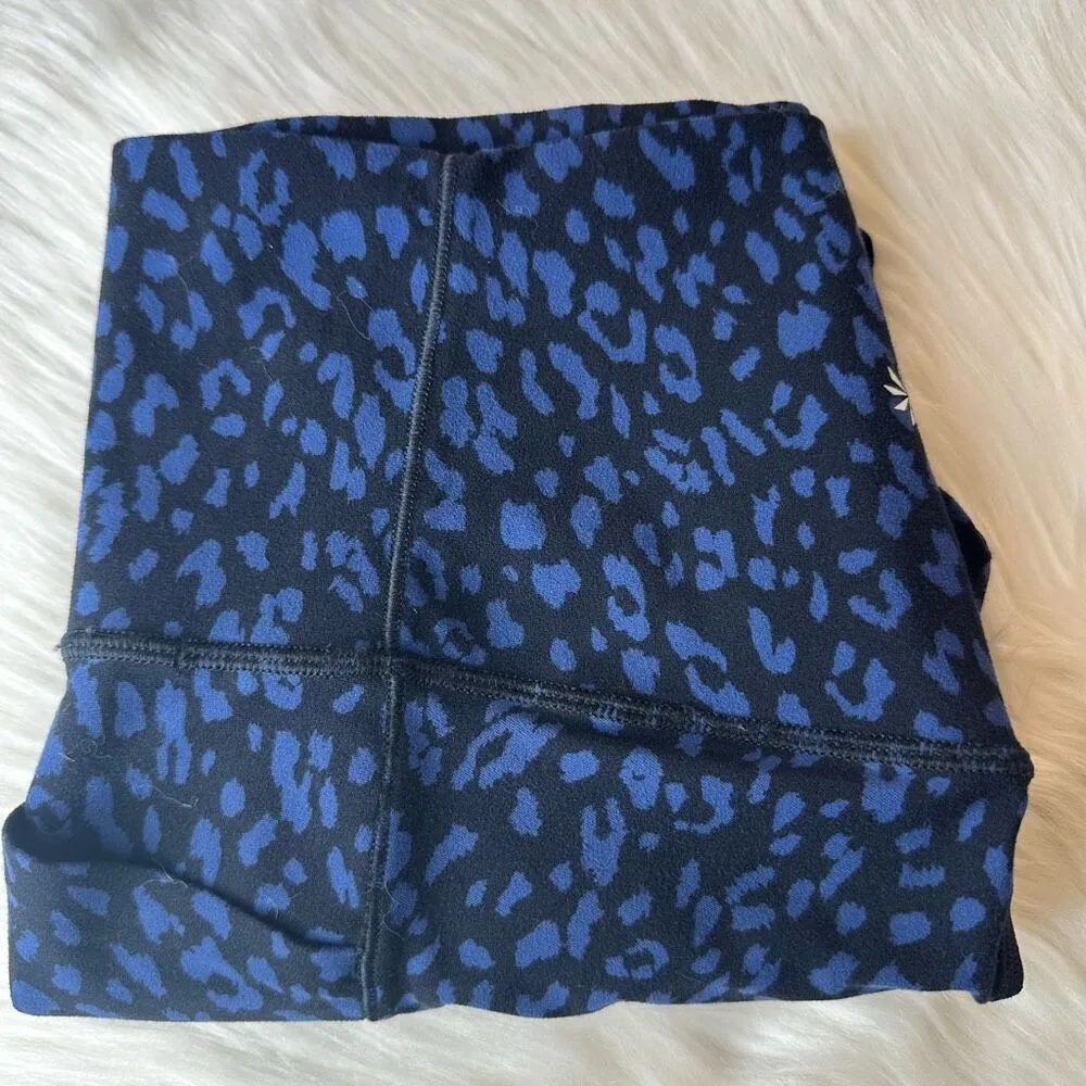 ATHLETA SALUTATION STASH POCKET II PRINTED 7/8 TIGHT Size M/P - Image 14