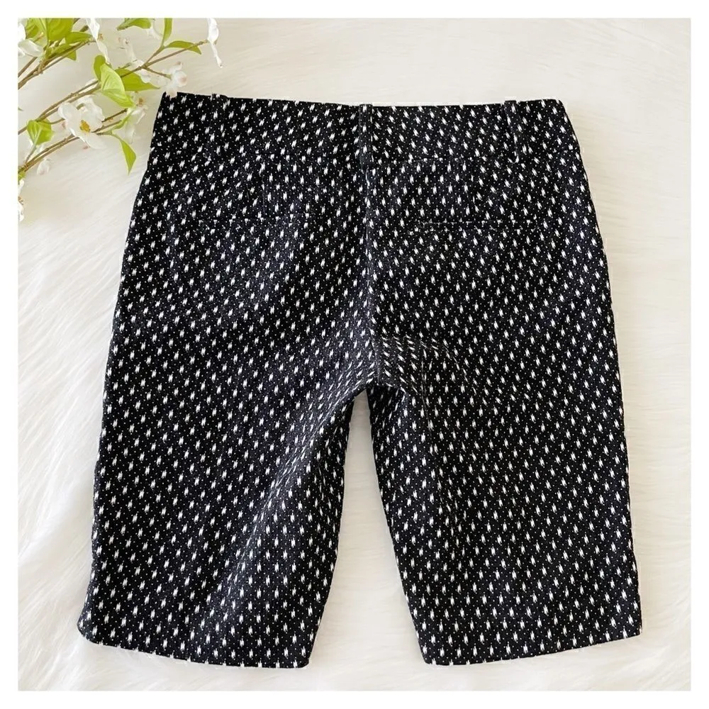 Ann Taylor Polka Dot Mid Rise Boardwalk Shorts 00P - Image 3
