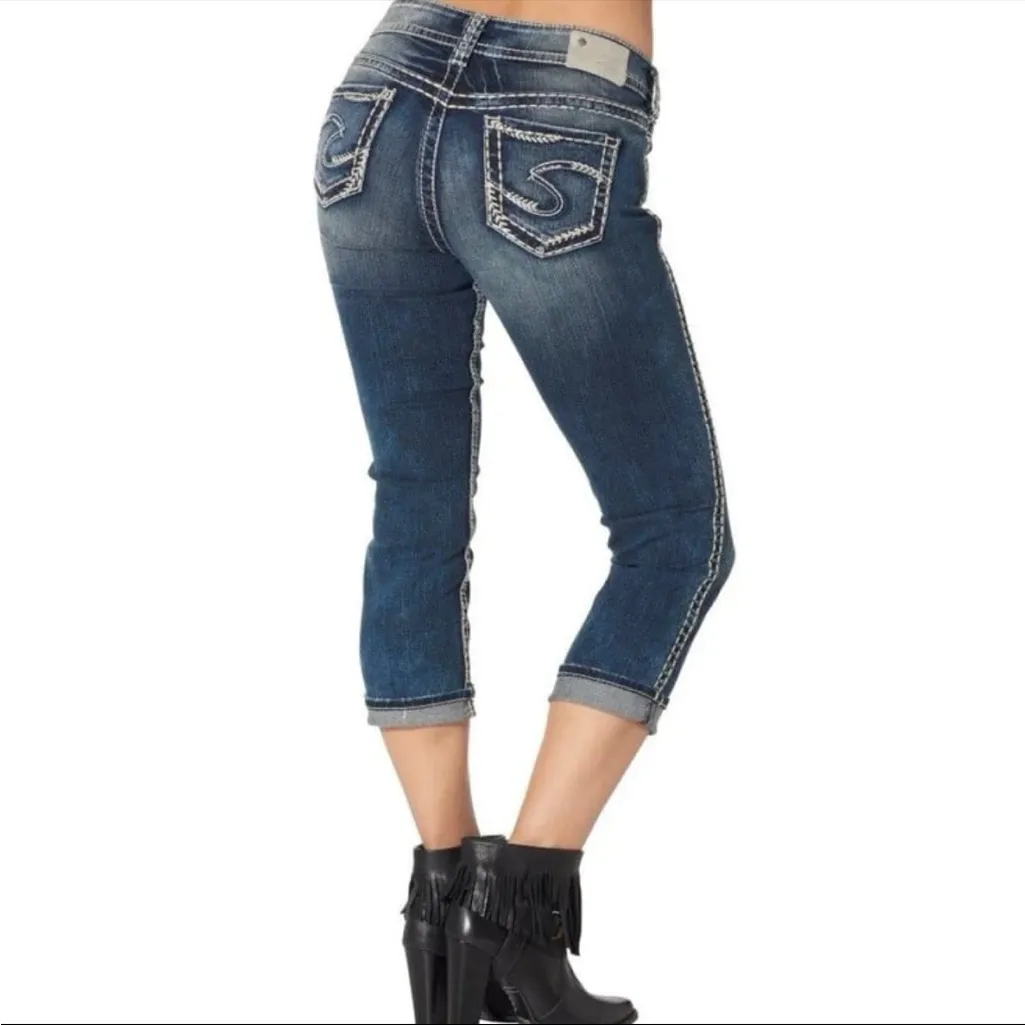 Silver Blue Jeans Suki Mid Capri Fluid NWT Womens waist size 31 W31/L22 1/2 - Image 2
