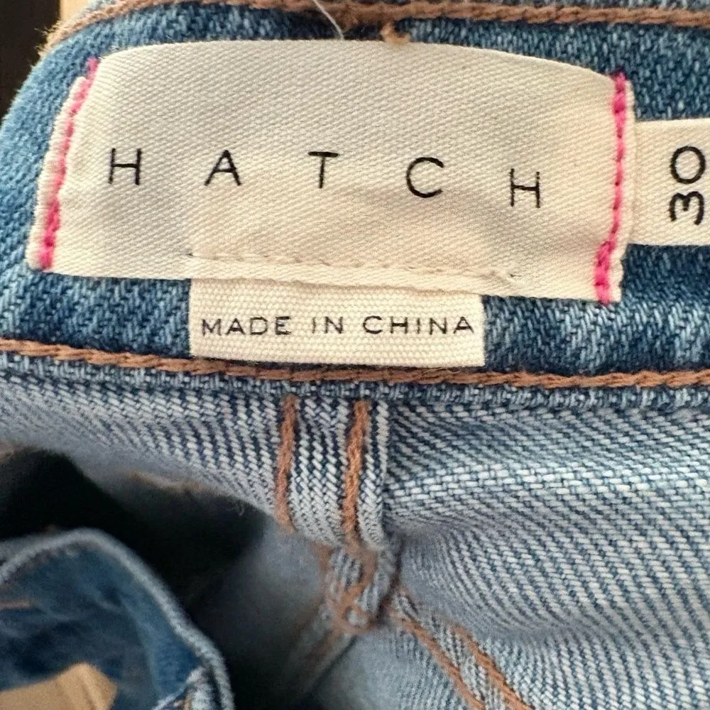 Hatch Jeans Maternity Size 30 Light Blue Distressed Raw Hem Comfort Casual - Image 5
