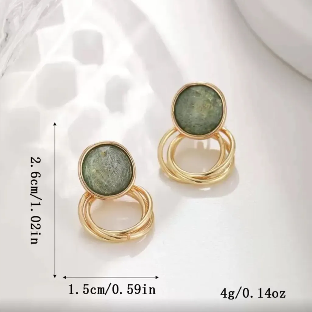 Elegant Green and Gold Double Hoop Earrings - Image 3