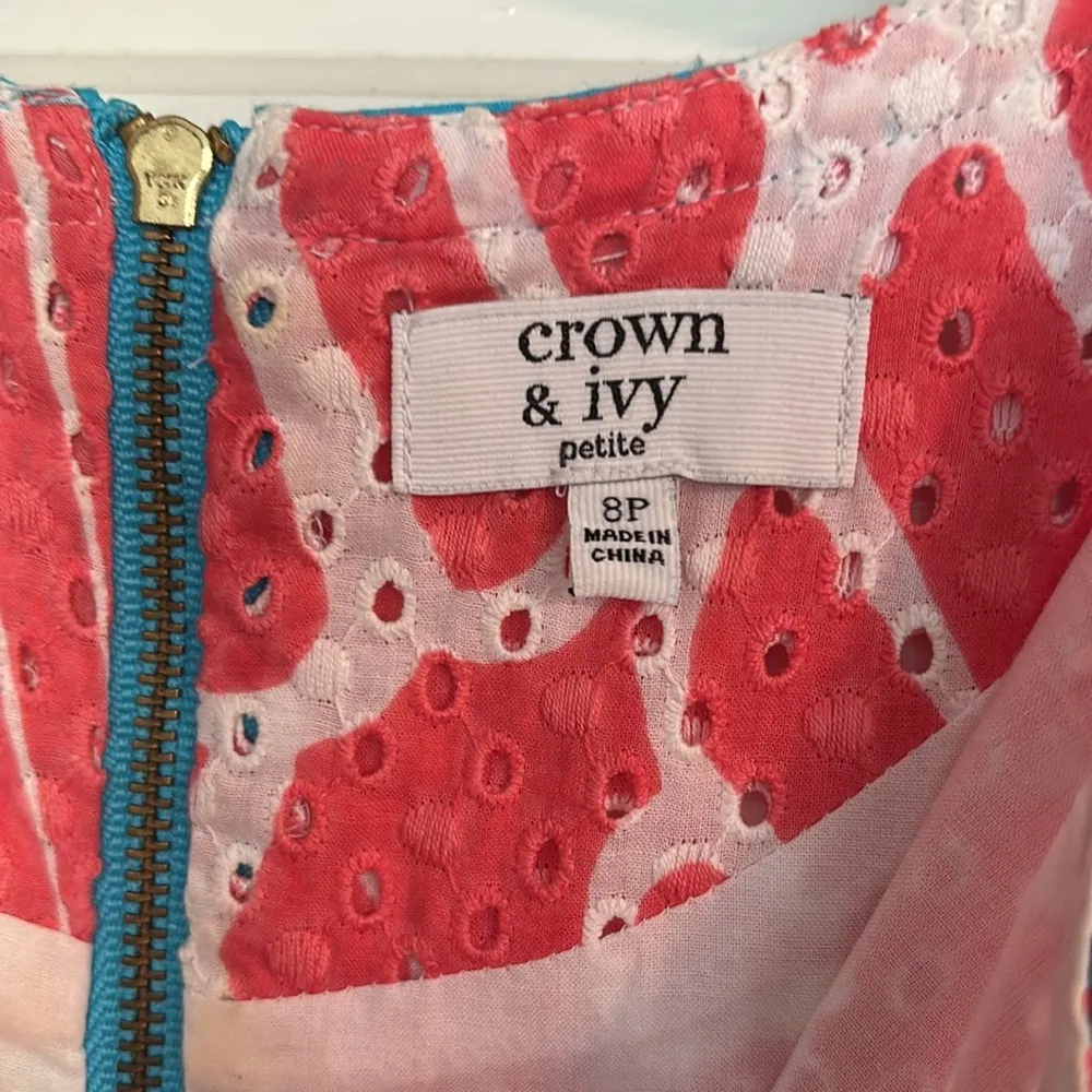 Crown & Ivy  Coral and White Shell Pattern Shift Dress - Image 2