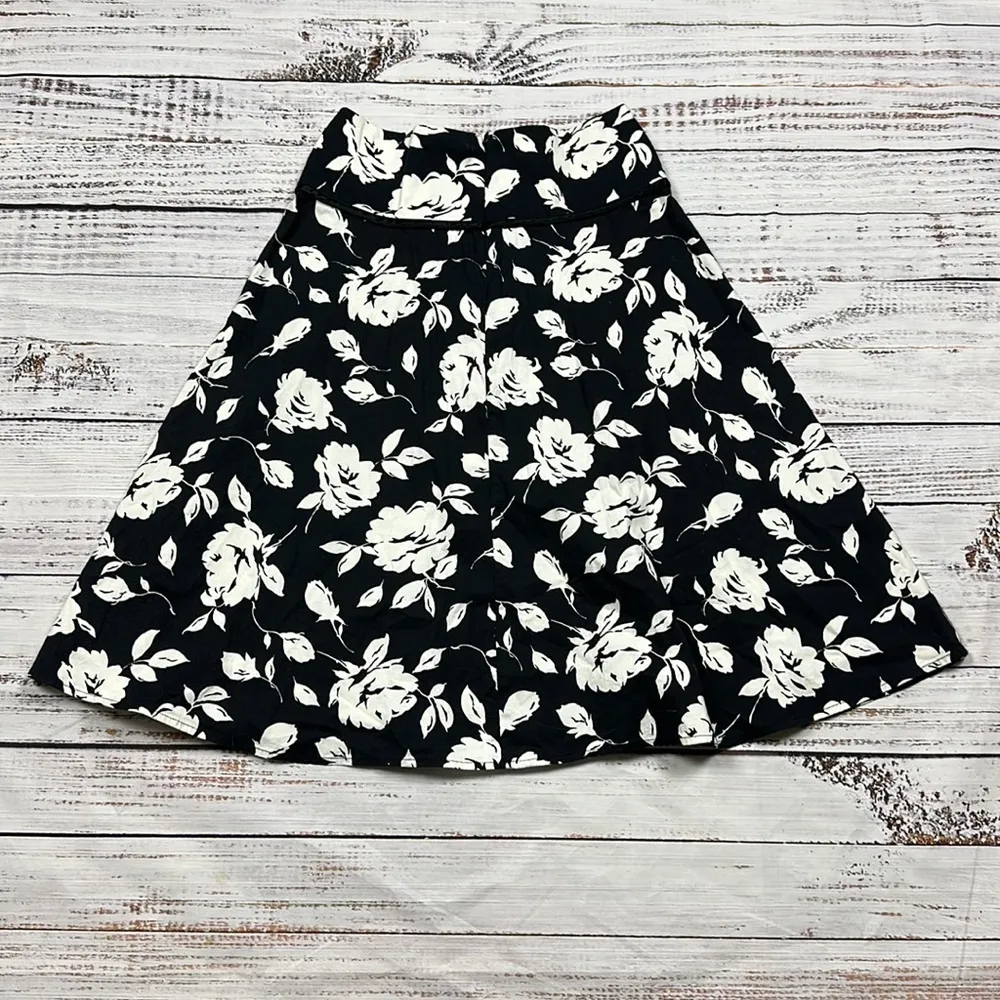 Rampage Heart moon star a line floral skirt vintage size 4 - Image 3