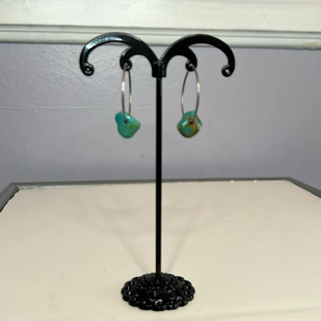 Vintage southwest silver tone and turquoise necklace and hoop earrings set Blue - Image 5