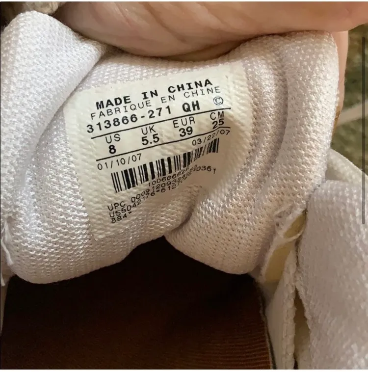 Nike Vintage Sneakers - Image 5