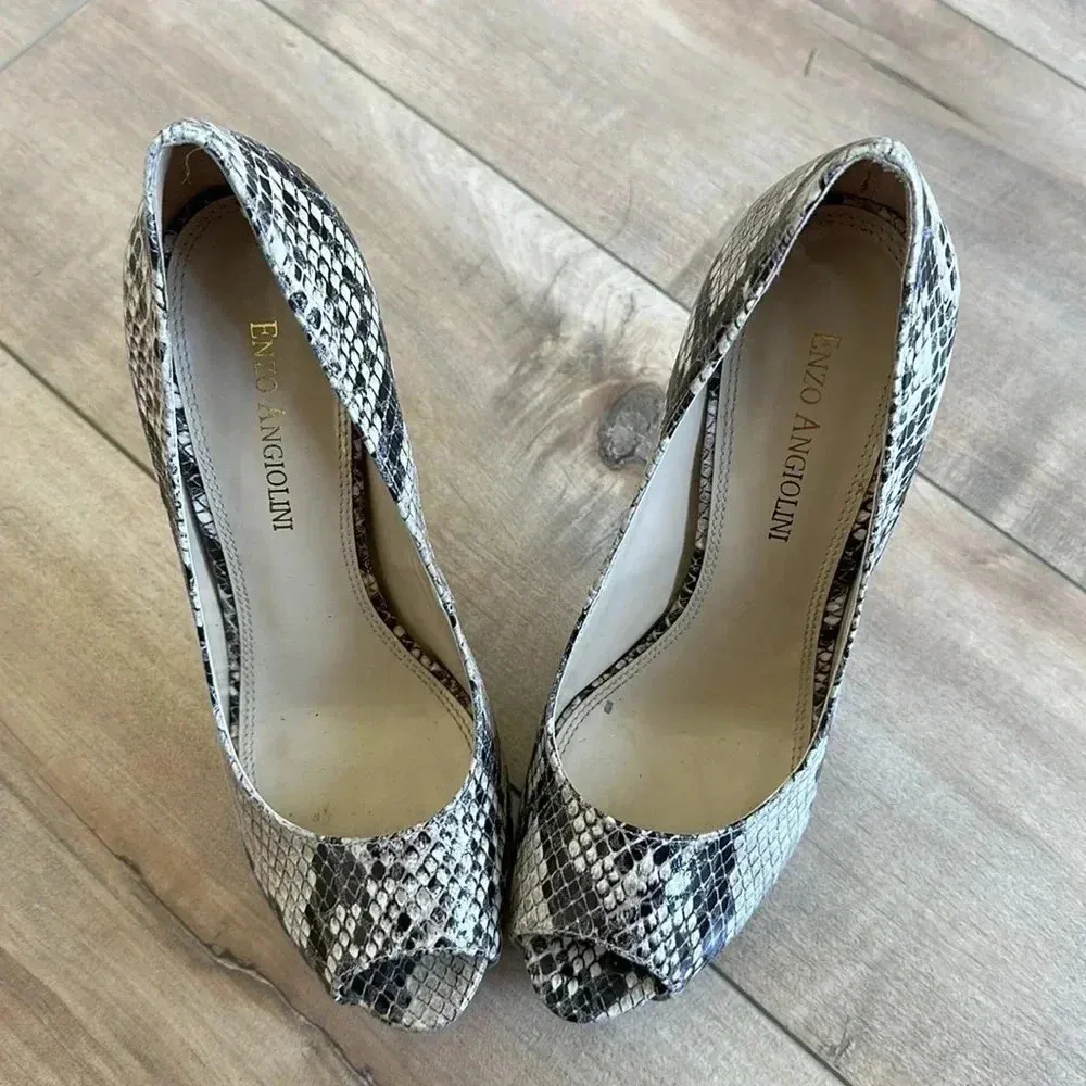 4/$25 Enzo Angiolini Snake Peep-toe Heels Style ‘Eatanen’ Womens US 5.5 - Image 2