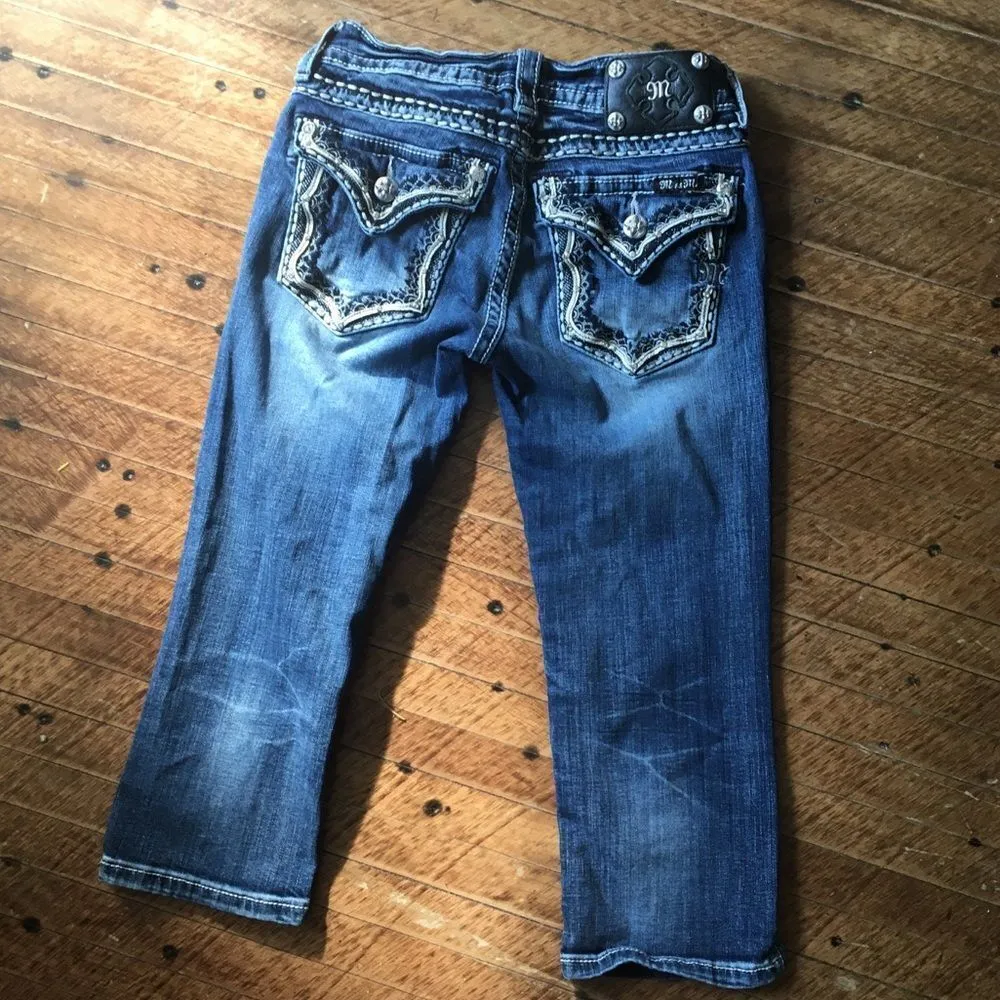 Miss Me fantasy border 26 denim capris - Image 2