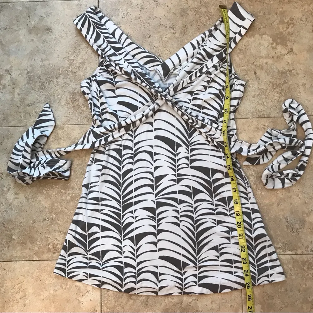 ❤️5 for $25 Banana Republic tunic length top - Image 7