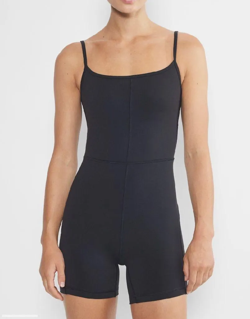Aritzia Wilfred Free Divinity Romper 7” Black - Image 2