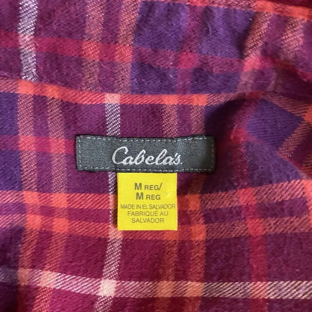 Cabelas Red Purple Plaid Flannel Long Sleeve Button Down Shirt Size Medium - Image 5