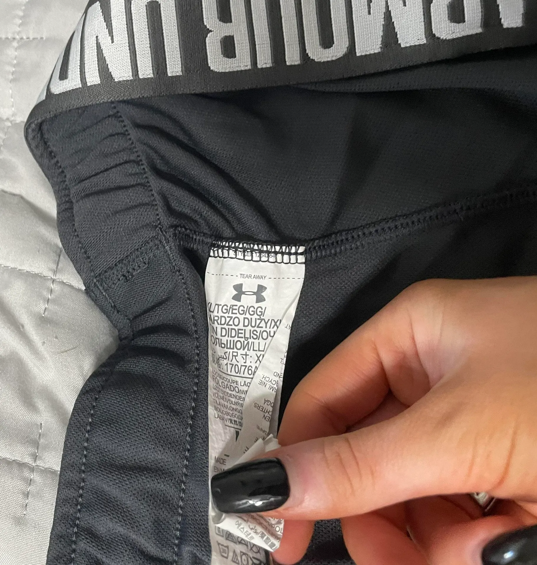 under armor shorts - Image 2