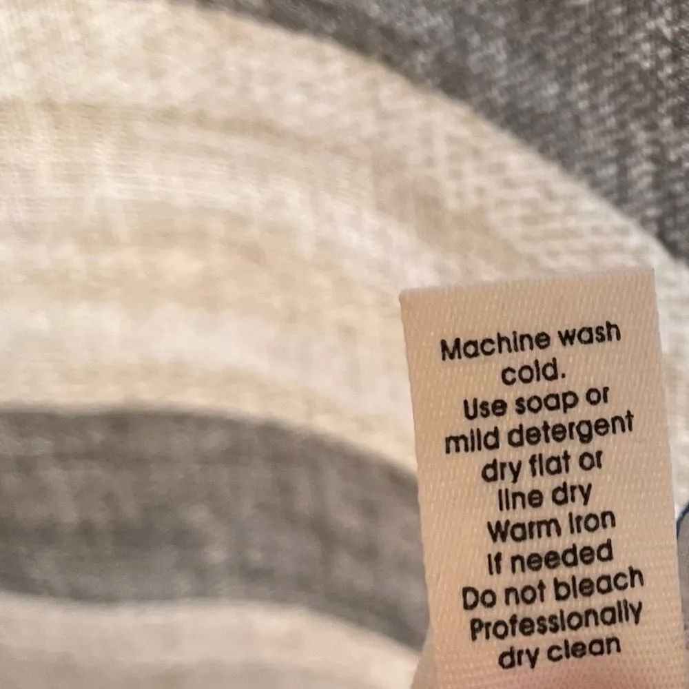 Japna White With Blue‎ Seashell Embroidery Crop Top Size Medium - Image 9