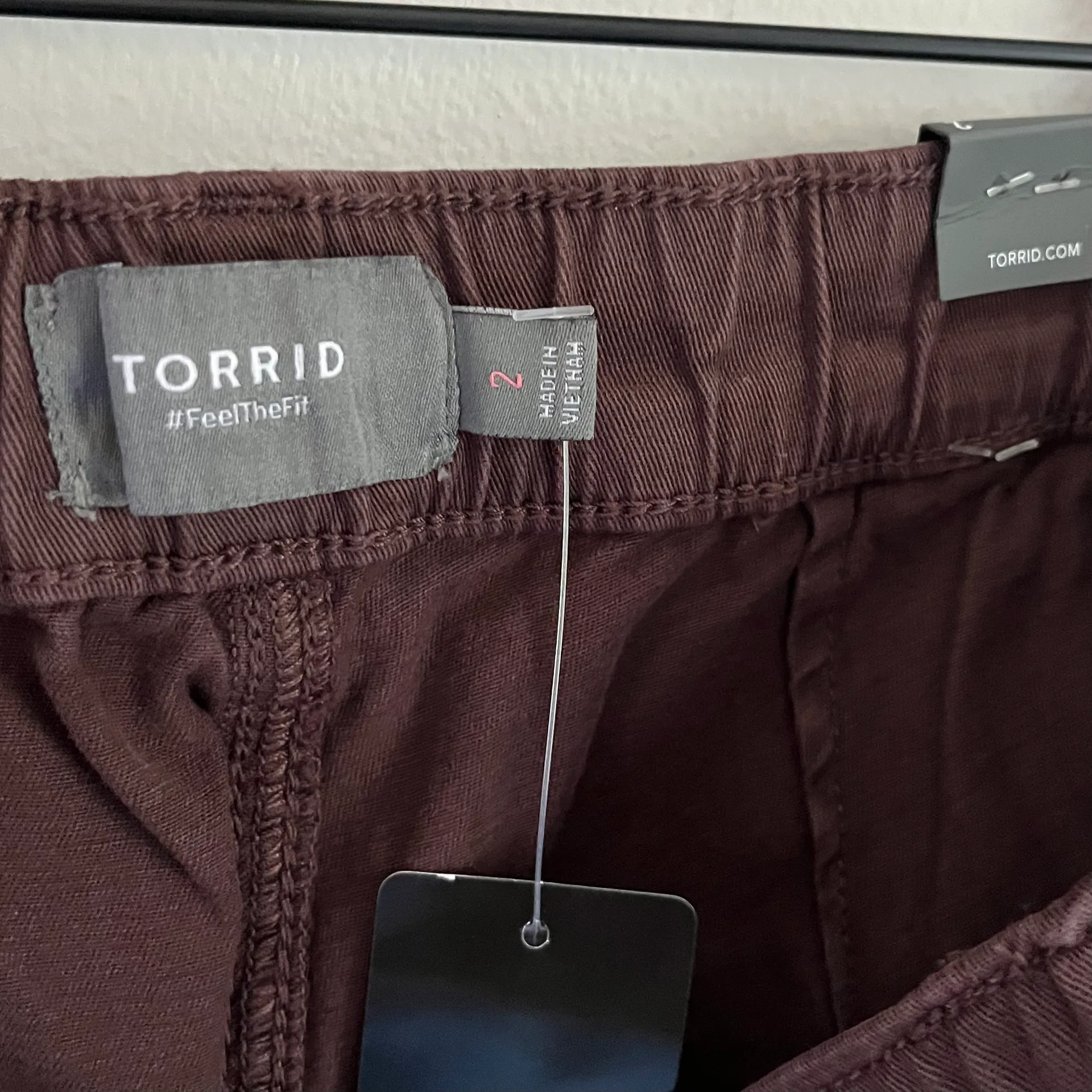 NWT  3.5 Inch Pull On Stretch Twill Boyfriend Shorts Puce Brown Purple 2X - Image 8