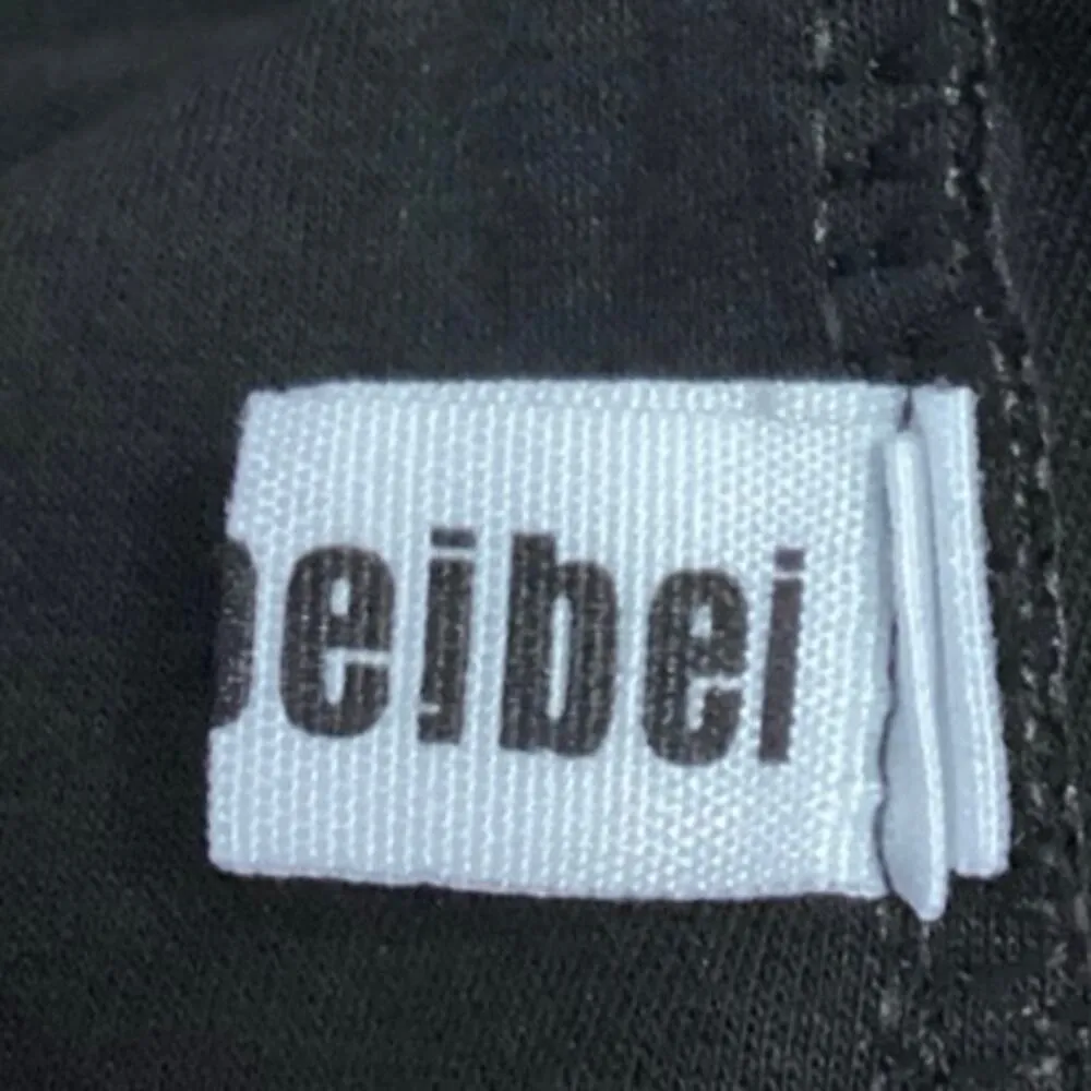 Yihan Beibei Women's Black Chibi 3D Beanie Graphic T Shirt Tee Top Size M Size M - Image 6