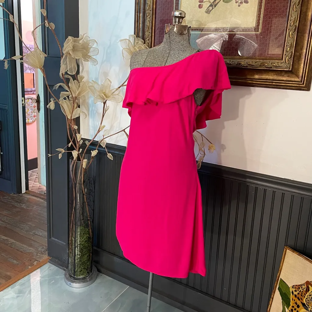 NWT REVOLVE ASTR Marisol One Shoulder Mini Dress in Pink Punch - Sz L 💚🎀 - Image 4