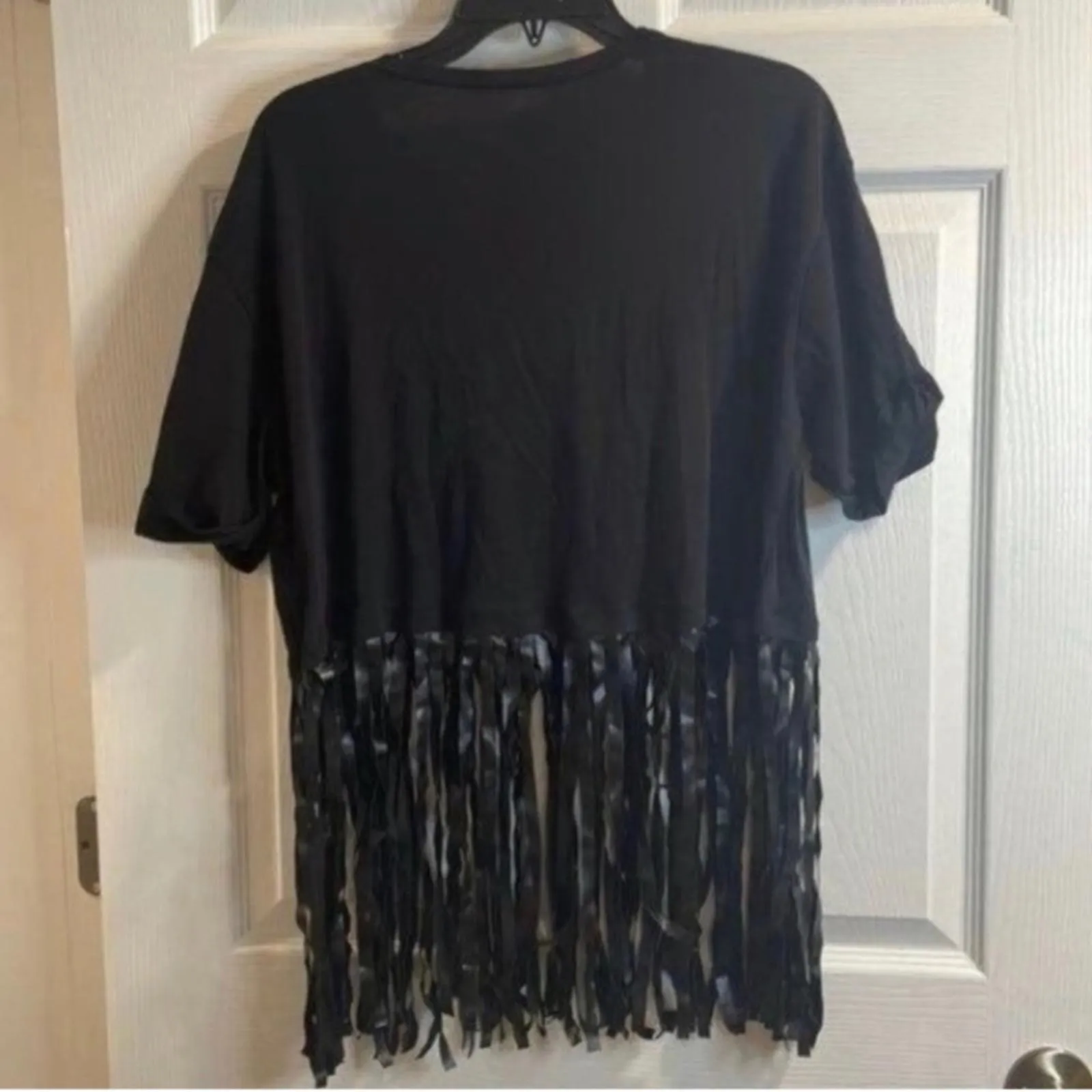 Zara Trafaluc Black London Graphic Cropped Shirt Mixed Media Pleather Fringe - Image 5