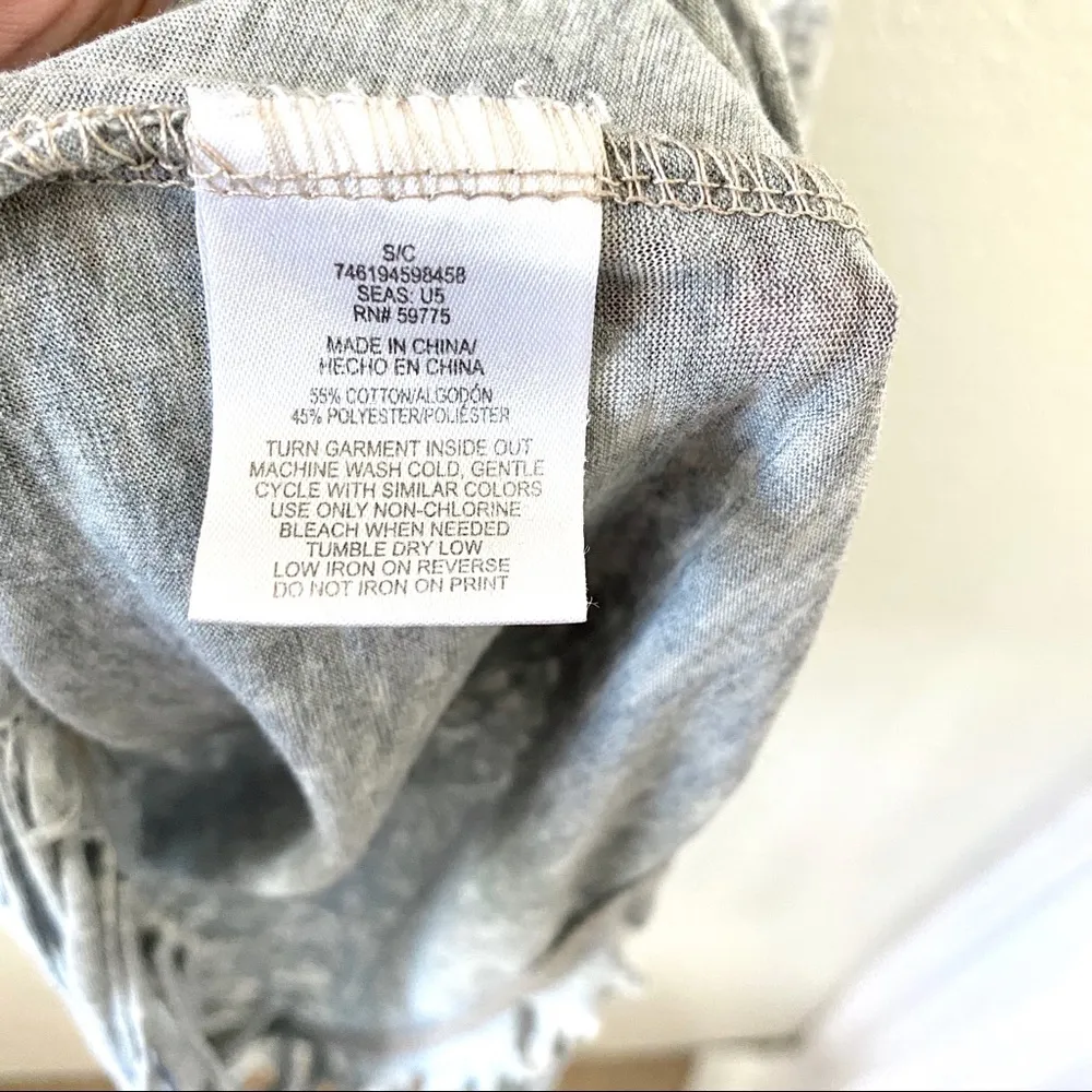 Seventeen I’m Just A Mermaid Tassel Graphic Tank Size Small - Image 6