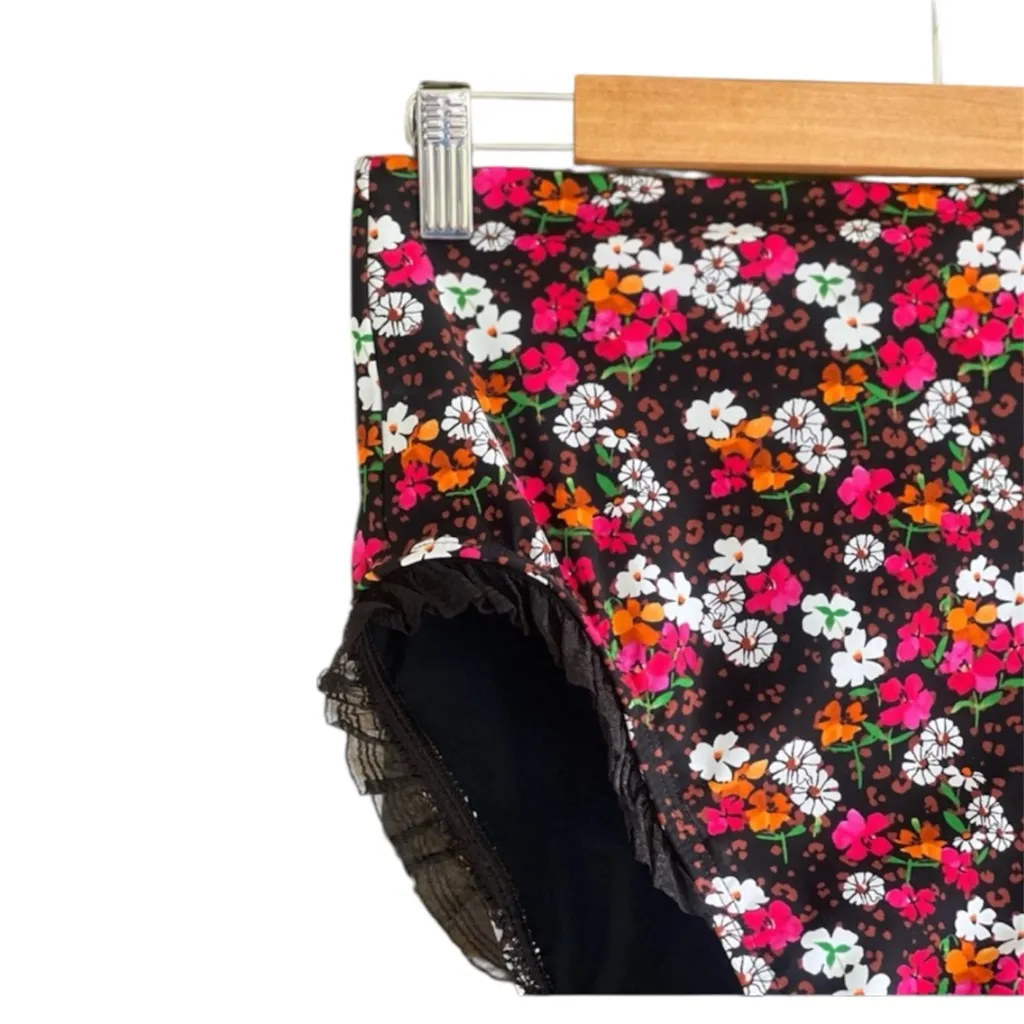 SkinnyDippers By Miraclesuit Dora Daisy Mae Top & Bottom Set NWT Black Size L - Image 12