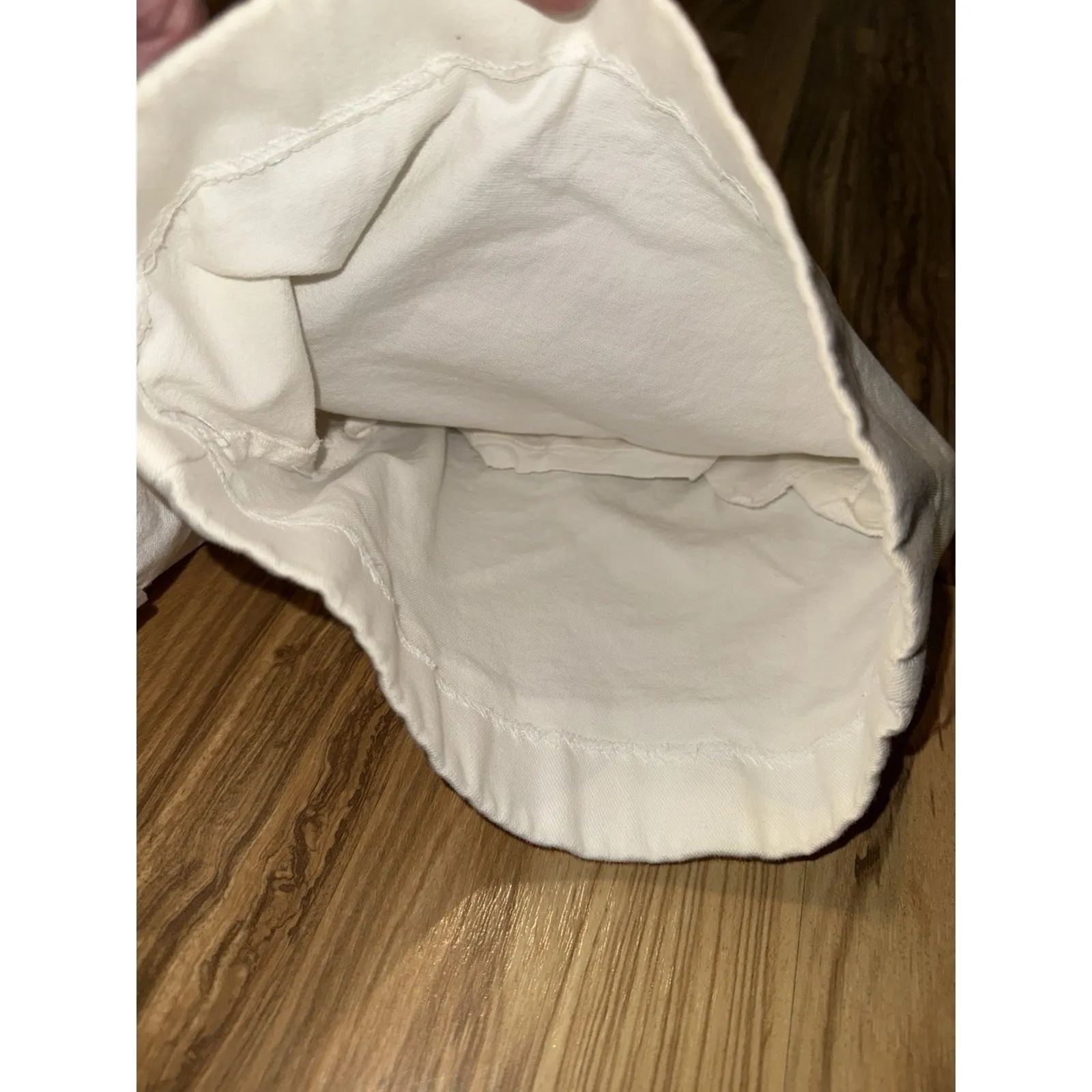 Banana Republic Shorts Womens 6 White Chino Martin‎ Mid Rise Casual - Image 5