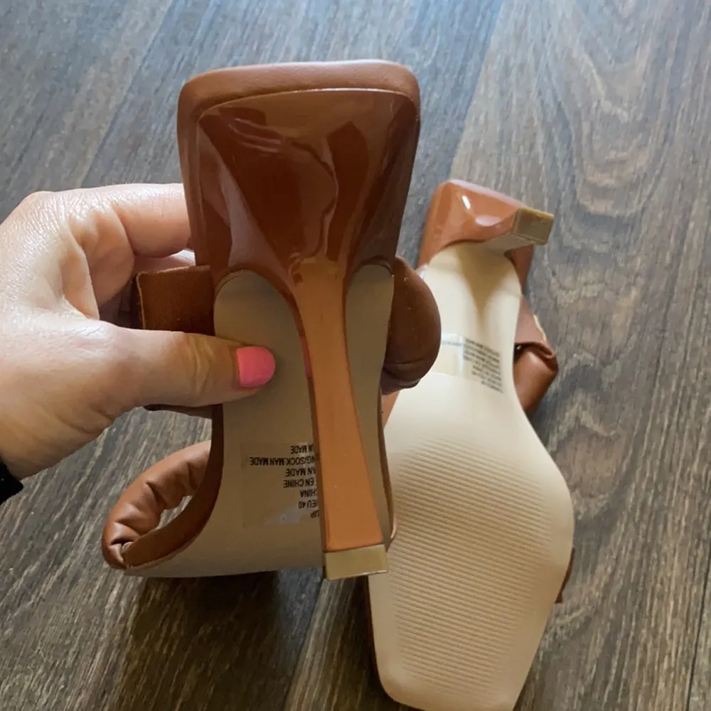 Shoedazzle Rita Ora x  Turned Up Two Strap Heels - Image 7