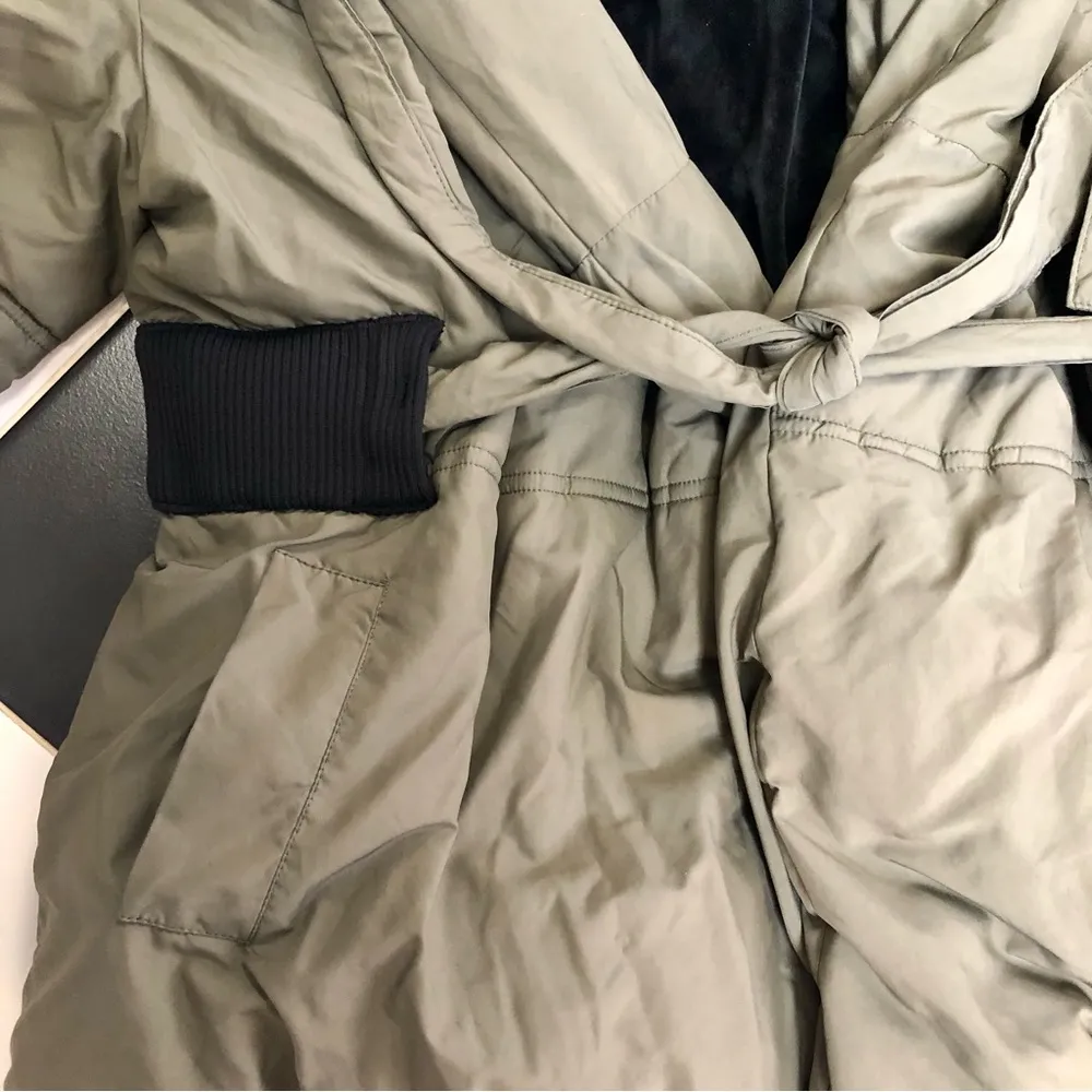 Dayma Down Puffy Coat Olive Green Belted Puffer Jacket Warm Comfy Sz 3 L - Image 9