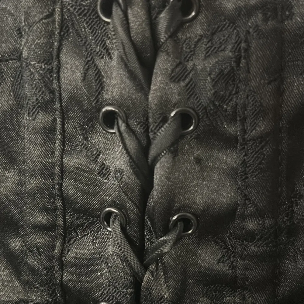 VTG Frederick’s of Hollywood Black Lace Up Boned Bustier/Corset Size 34 - Image 7