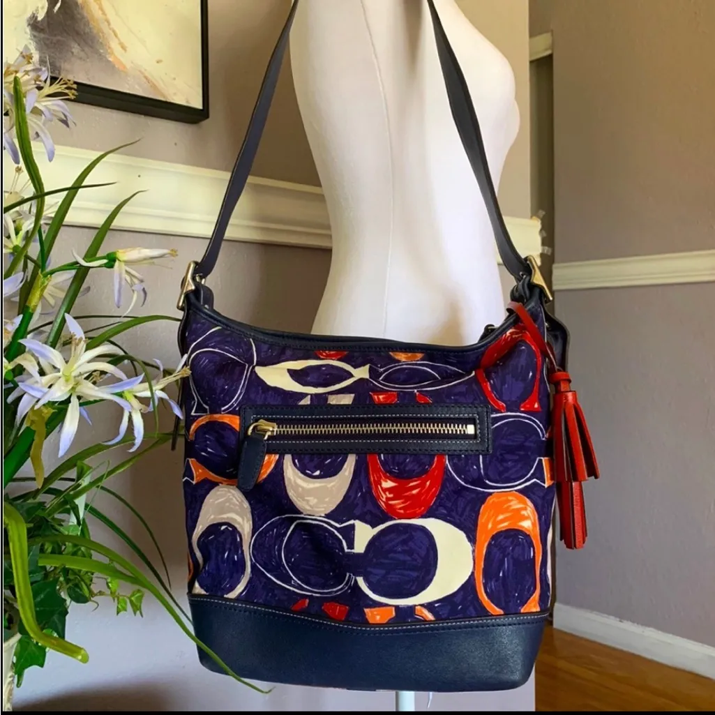 RARE COACH LEGACY HERITAGE SIGNATURE “C” PRINT DUFFLE HOBO/CROSSBODY BAG - Image 11