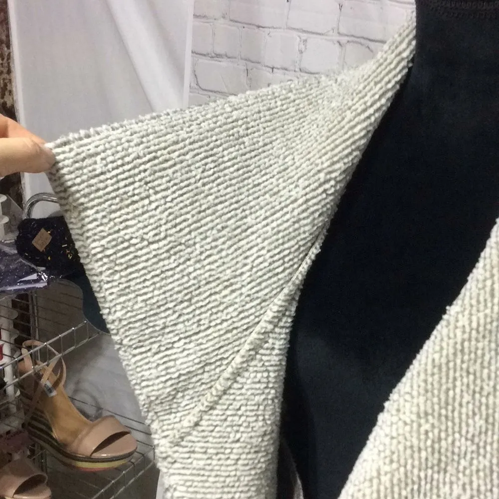 Faux Sherpa Cardigan Front Vest Small - Image 10