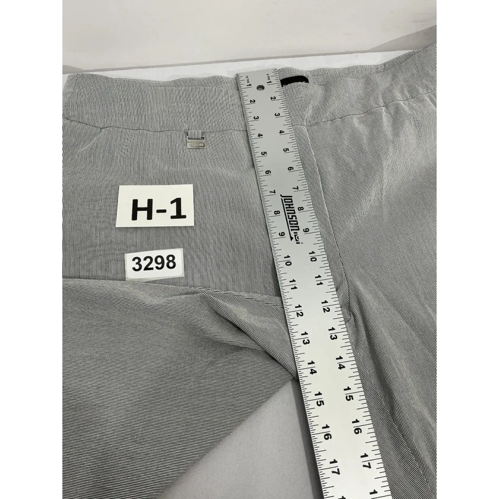 Womans Premise Size 3x Blue White Pin Stripe Pull On Stretch Crop Pants - Image 7