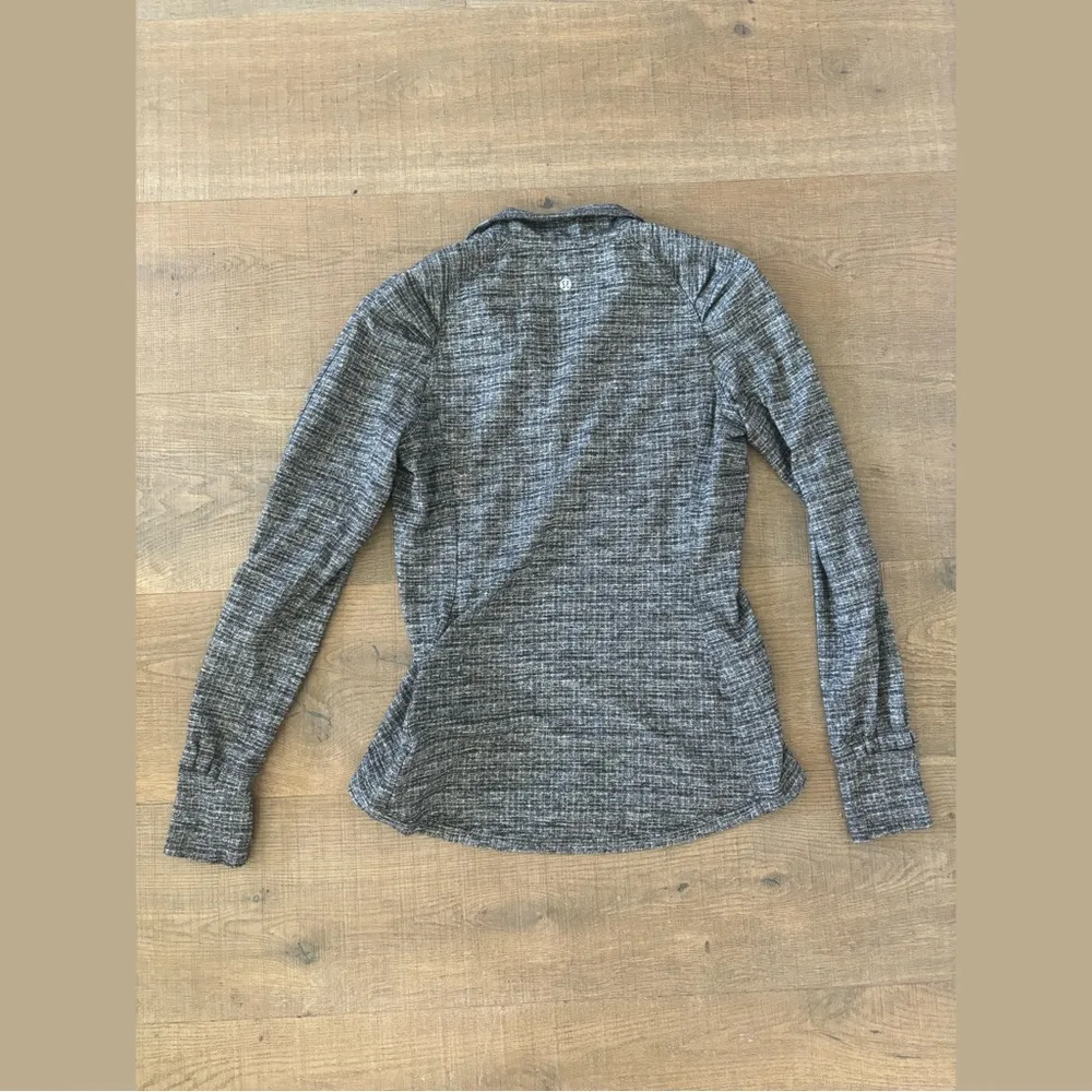 lululemon extra mile half zip long sleeve pullover - Image 5