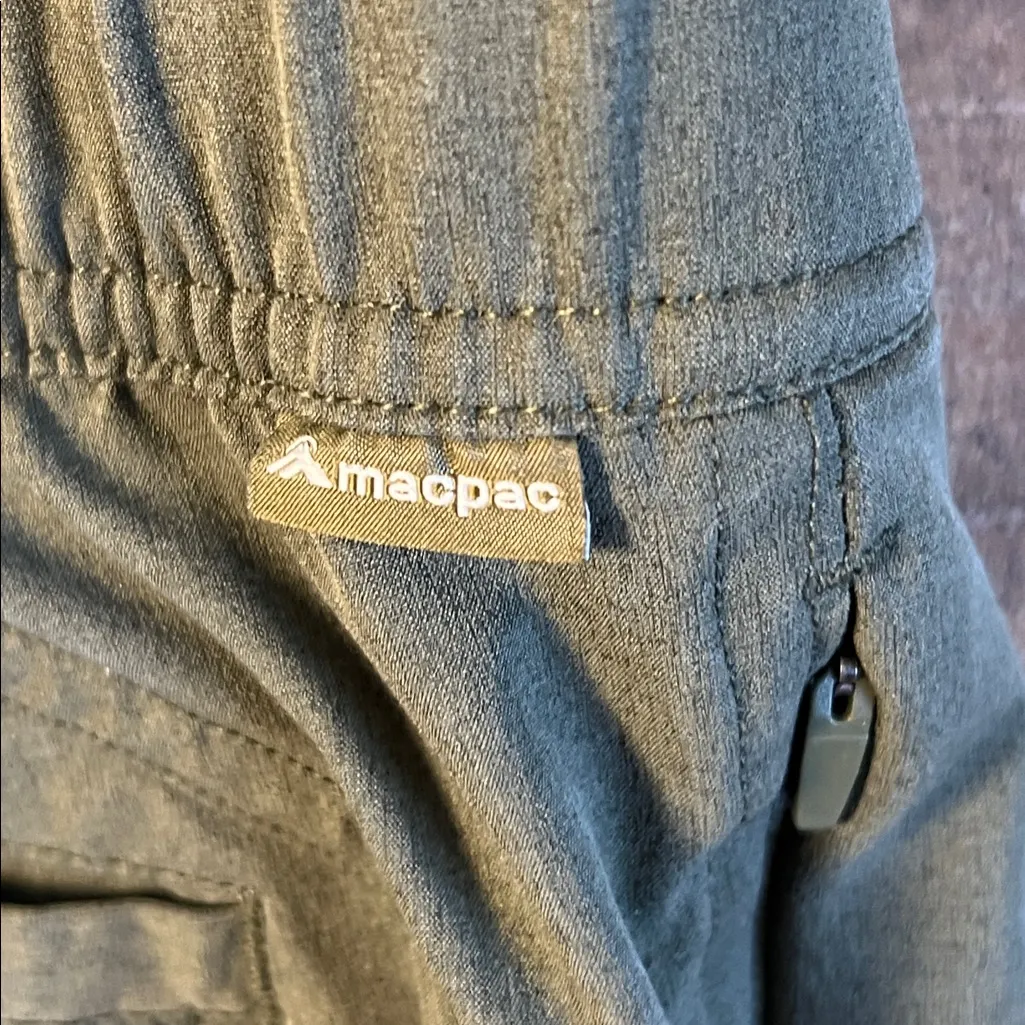 Macpac Olive Green Hiking Jogger Pants Size 10 - Image 9