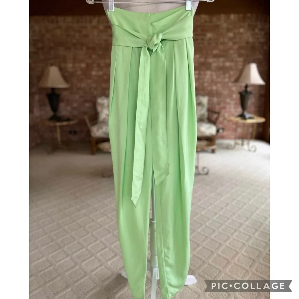 L’Academie Revolve Frostline Nile Lime Green Pants NWT XS - Image 4