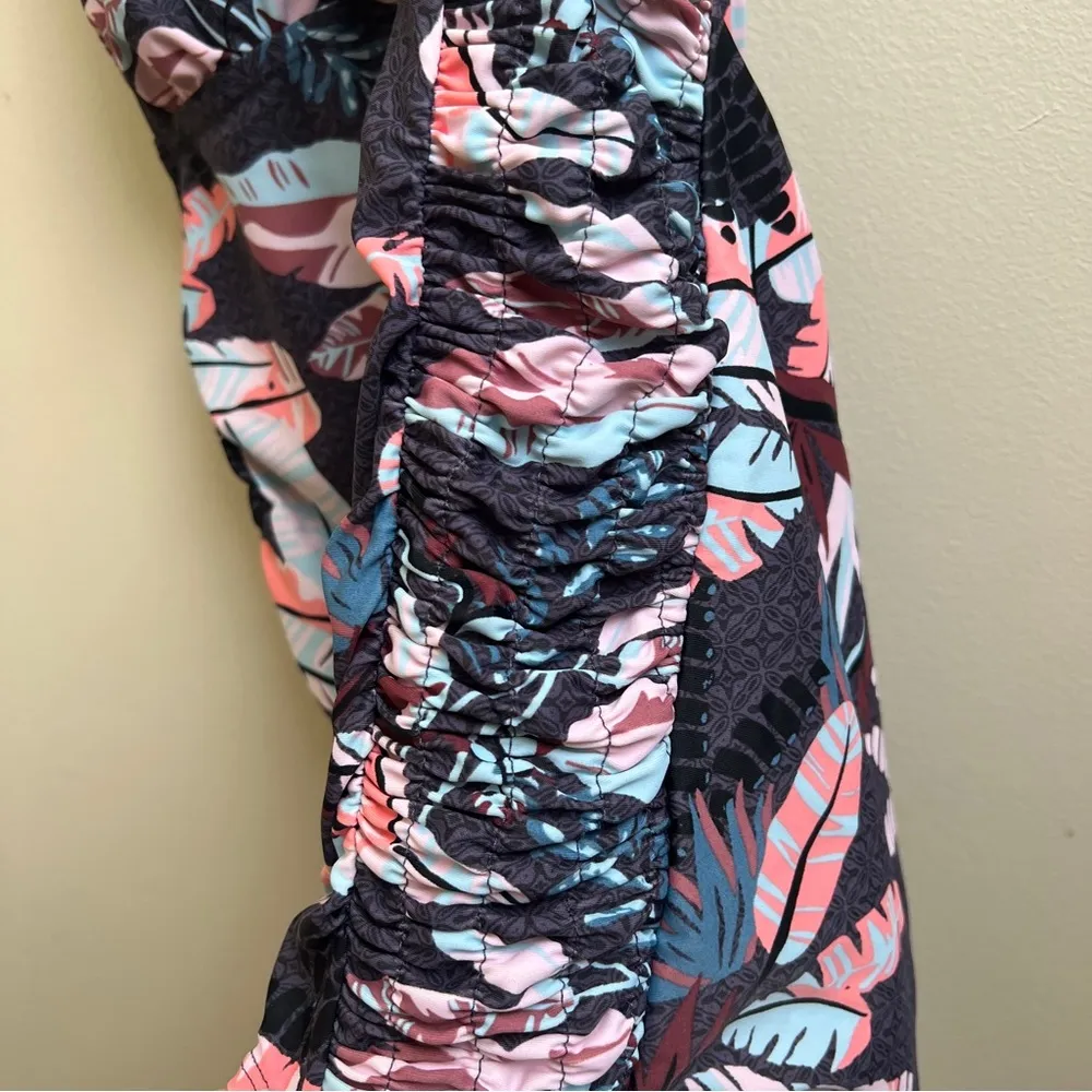 Motherhood Maternity Tropical Print Halter-Style One-Piece Swimsuit Size m - Image 3
