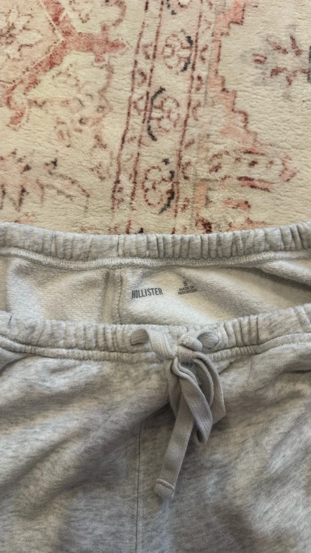 Hollister Sweatpants - Image 2