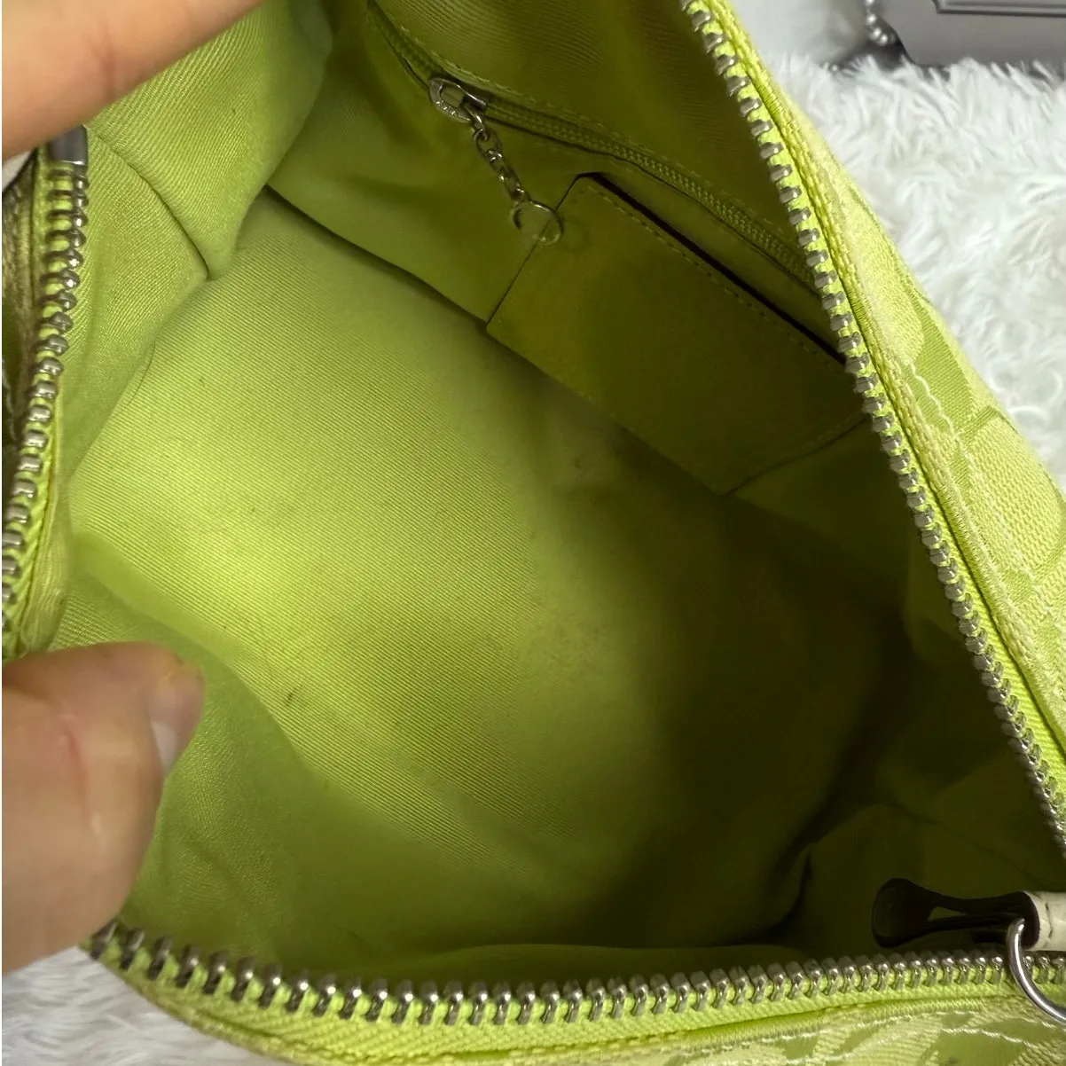 y2k Coach 2006 Vintage F06044 Lime Green Jacquard Shoulder Bag - Image 9